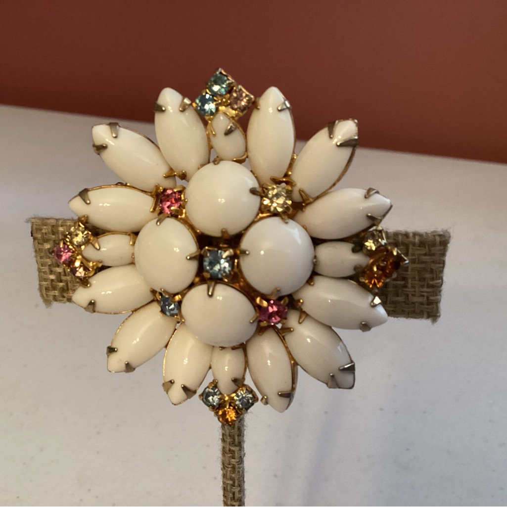 Vintage Juliana Style Milk Glass Cluster Brooch White Navettes, Dimensional